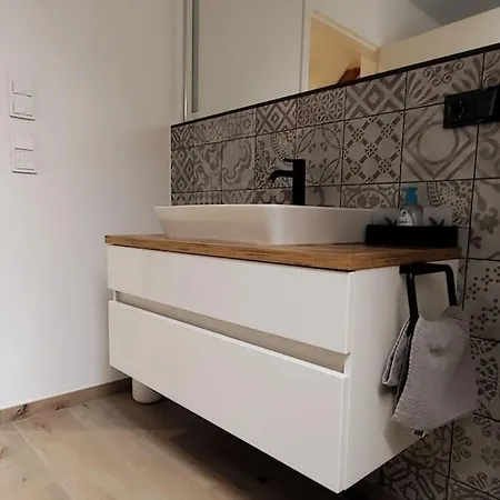 Lägenhet Exclusive Studiowohnung Mit Besonderem Flair Und Dachterrasse - Vesteblick